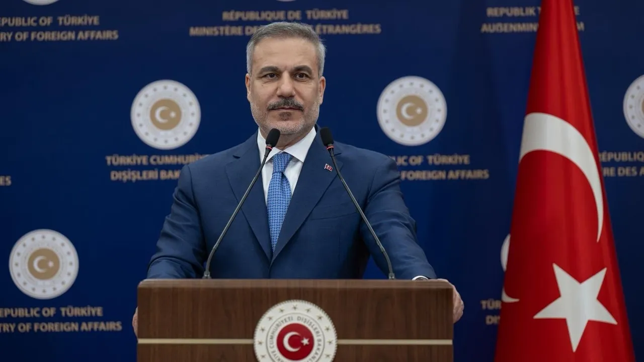 Ministr Fidan Er-Riýadda möhüm duşuşyklar geçirdi