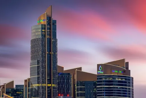 بعد تعرضها لهجمات إيرانية.. "قطر للطاقة" تعلن تعليق إنتاج الغاز الطبيعي المسال