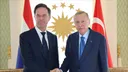Presidenti turk dhe shefi i NATO-s diskutojnë zhvillimet rajonale dhe globale