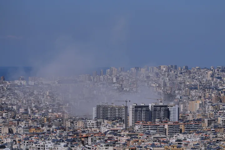 الاحتلال يعلن بدء "معركة هجومية" ضد حزب الله وغاراته توقع عشرات بين قتيل وجريح