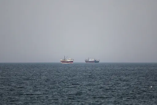 Iran tutup Selat Hormuz, peringatkan para kapal untuk tidak mencoba melewati