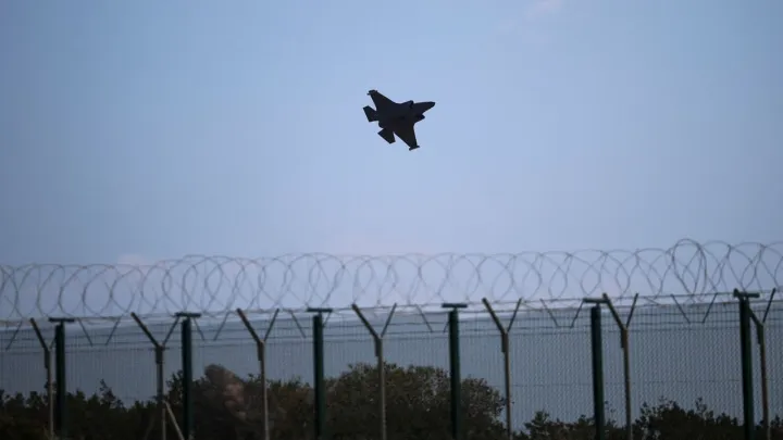 Иран ударил по британской базе на Кипре