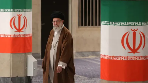 زلزله سیاسی در تهران؛ ابهام در جانشینی و آینده قدرت پس از خامنهای