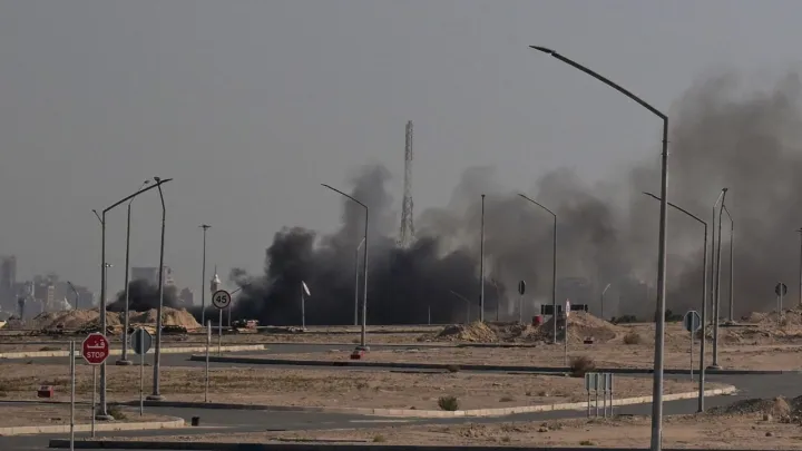 Fighter jet crashes near US air base in Kuwait: video