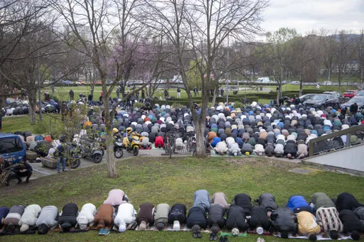Hiljade vjernika na Bajram-namazu u Zagrebu