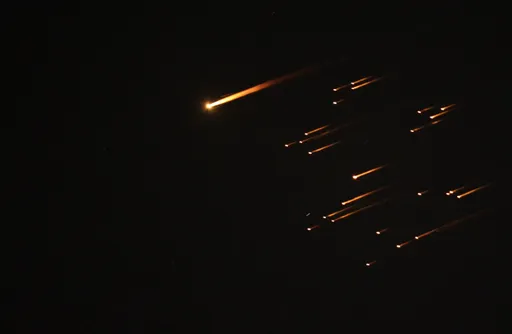 شلیک موج پنجم موشکهای ایران به اسرائیل؛ فعال شدن آژیر خطر در چند شهر