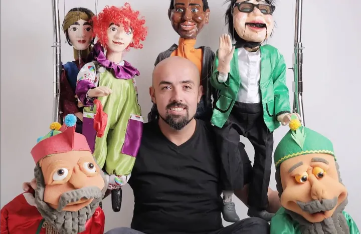 Títeres turcos y el arte de Bahadir Biyikli: “Un puente que conecta el pasado con el presente”