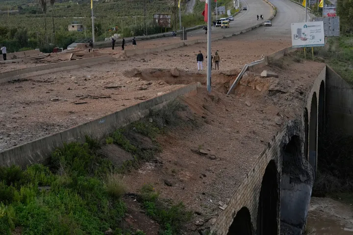 Israel to expand ground invasion in Lebanon after striking key bridge