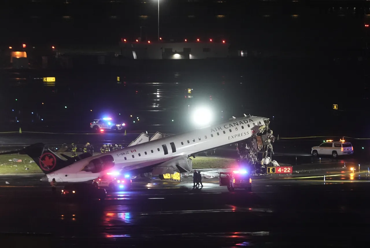 Sudar aviona s vatrogasnim vozilom u New Yorku, poginule dvije osobe, više povrijeđenih