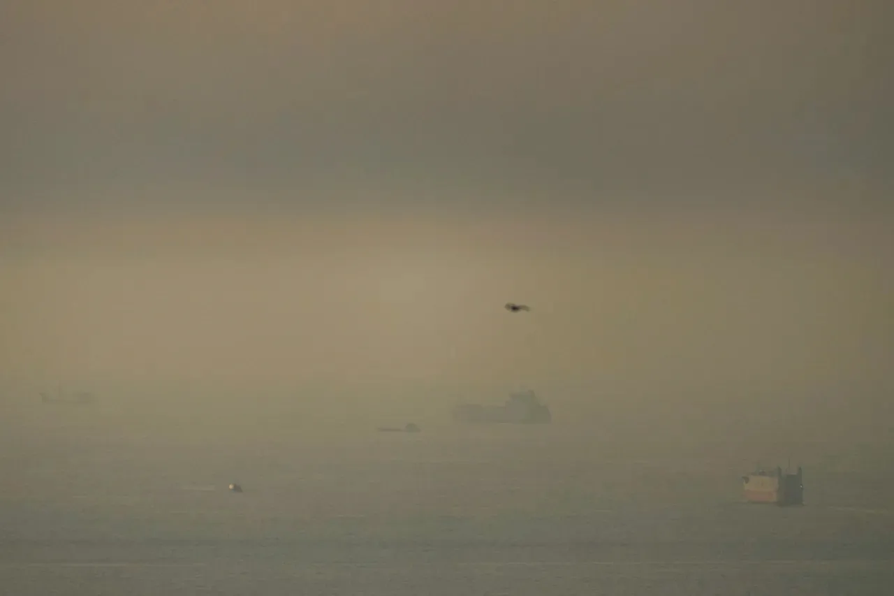 ایران هشدار داد در صورت حمله، ممکن است آب‌های خلیج را مین‌گذاری کند