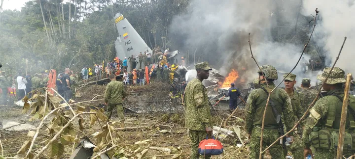 Zeker 66 doden bij crash van Colombiaans militair transportvliegtuig in de Amazone