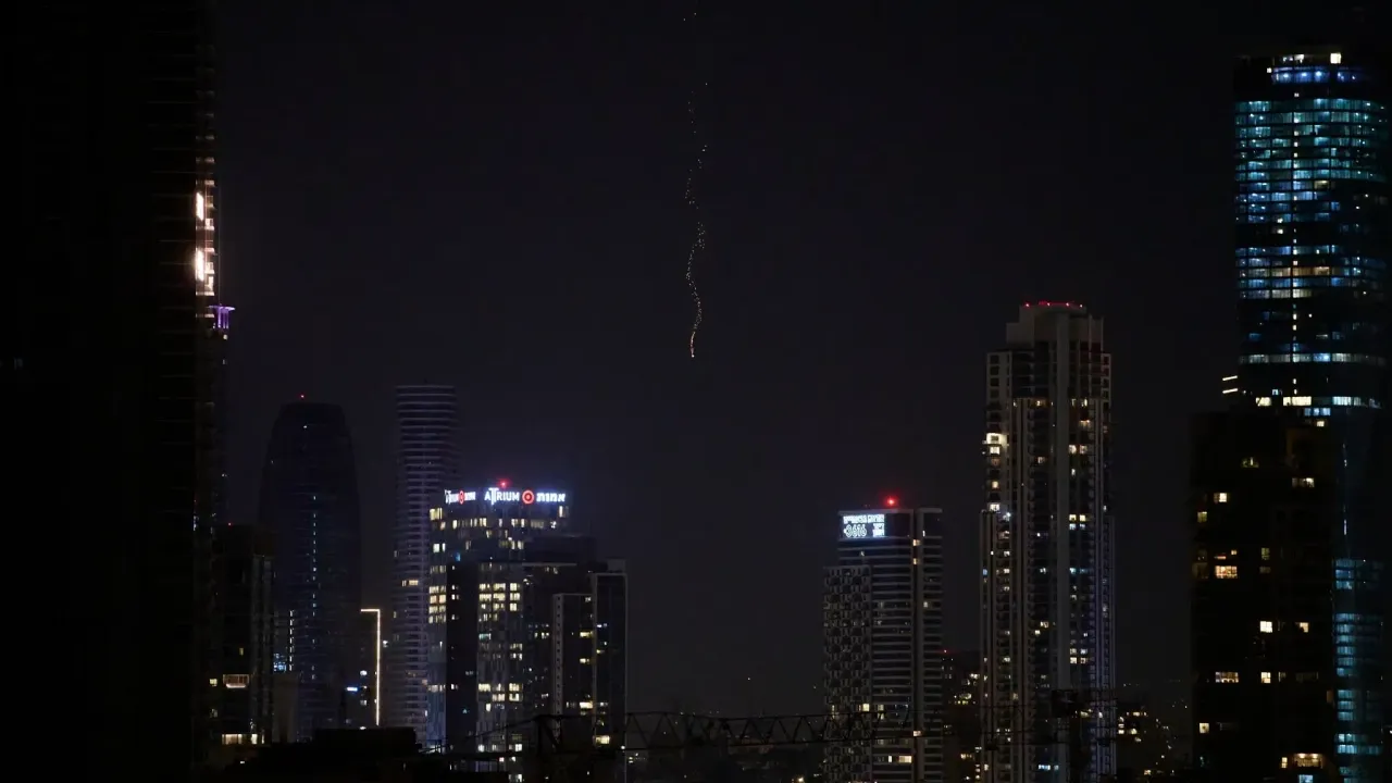 Иранские ракеты вызвали разрушения в Израиле