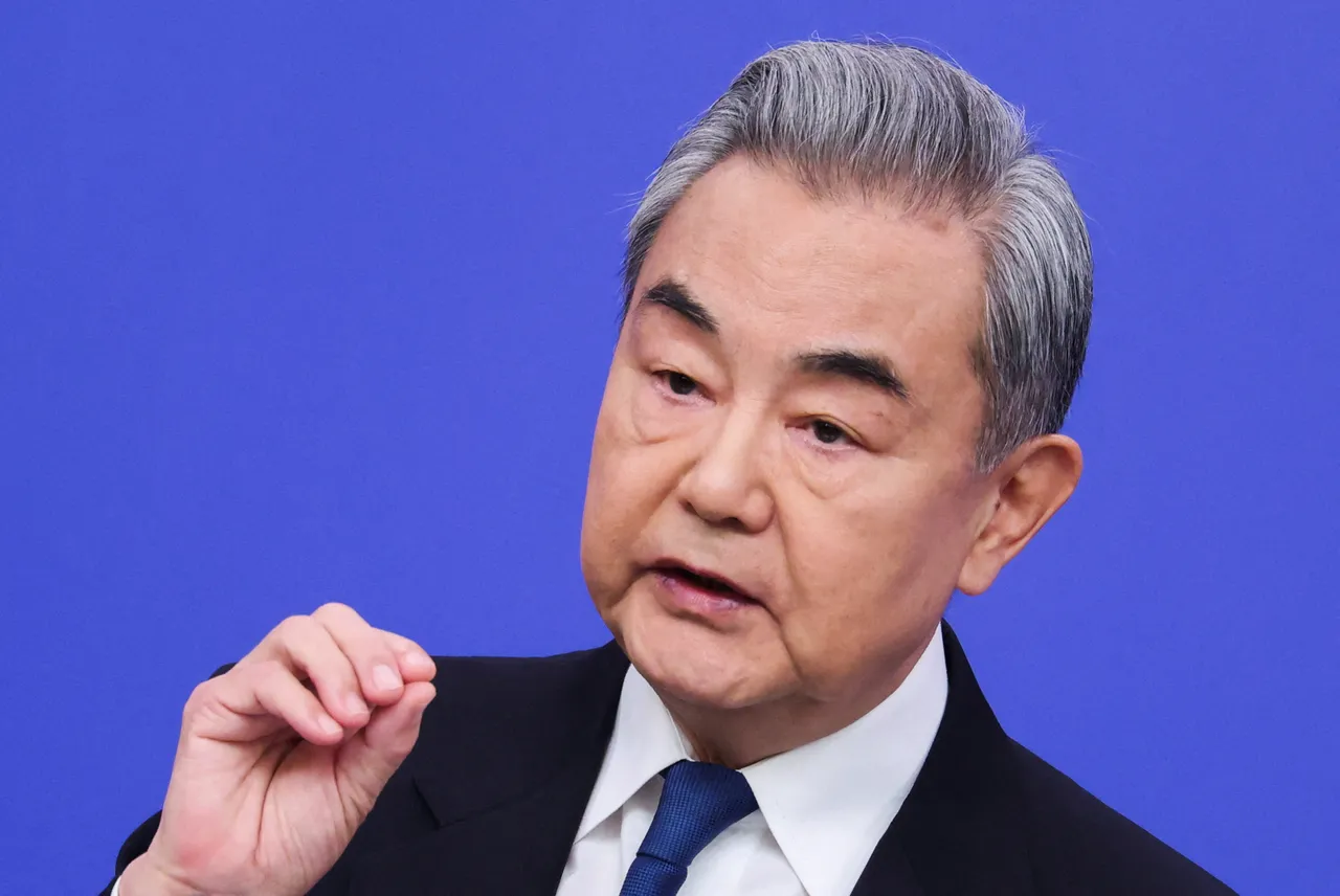 中国、イランに「戦うより話し合いを」と伝える