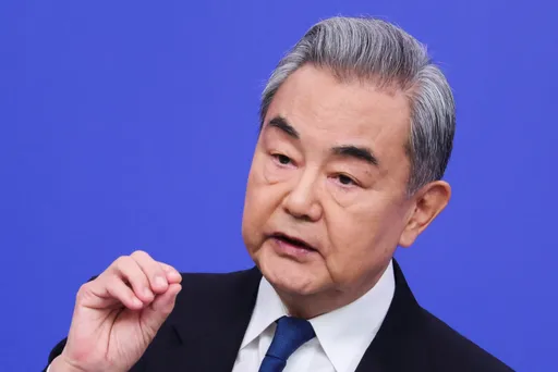 中国、イランに「戦うより話し合いを」と伝える