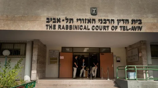 הכנסת מרחיבה את סמכויות בתי הדין הרבניים ומגדילה את תקציב הביטחון על חשבון נשים ושירותים אזרחיים