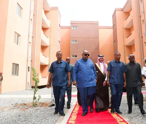 Madaxweyne Geelle oo xarigga ka jaray in ka badan 1,000 guri