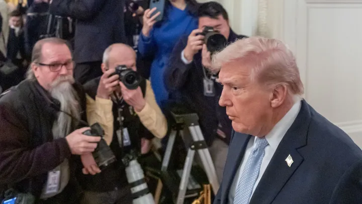 Trump elhalasztotta az iráni energetikai infrastruktúra elleni támadásokat