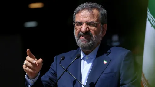 Иран торгуется: снятие санкций, компенсации, невмешательство...