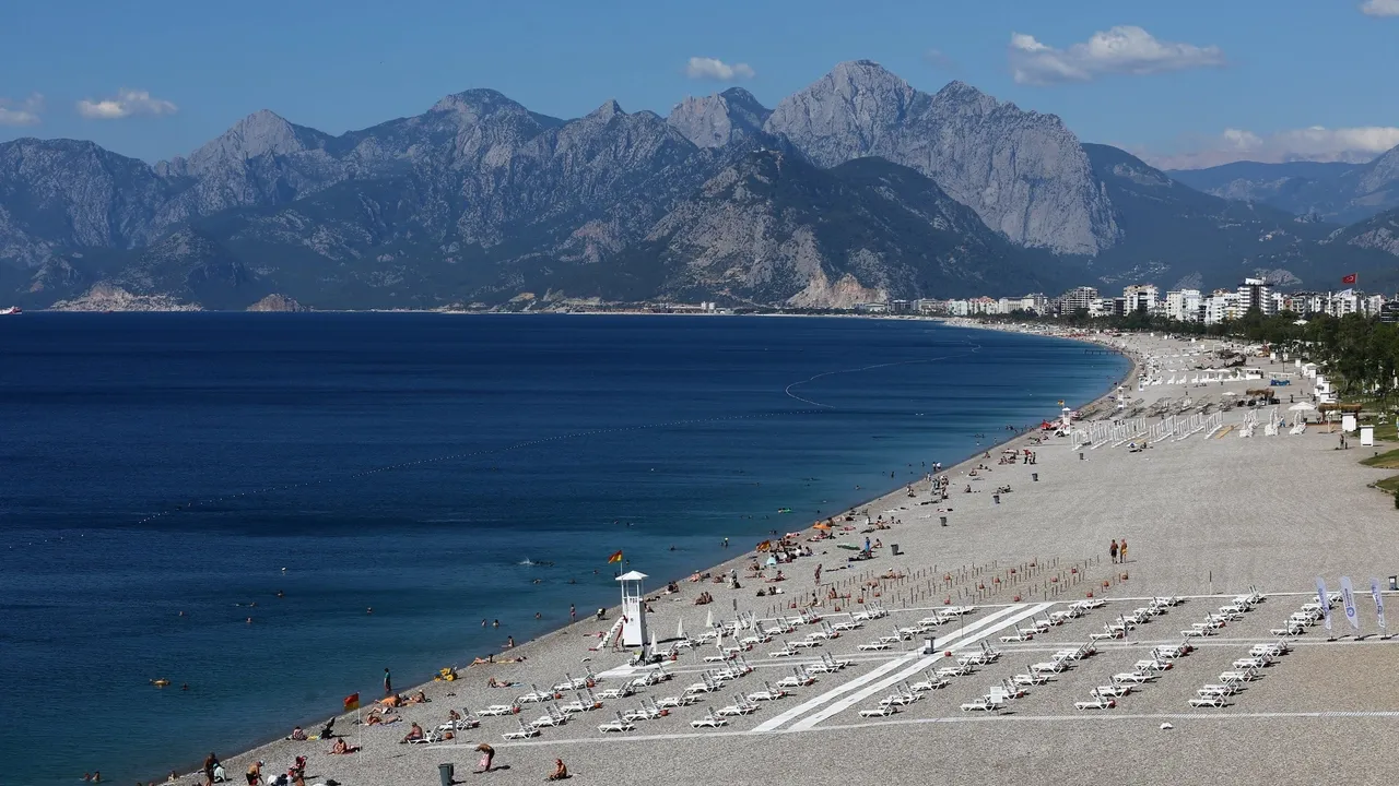 Как война в Иране повлияла на турецкие курорты?