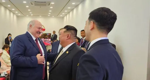 Белорускиот претседател пристигна во Северна Кореја на прва официјална посета