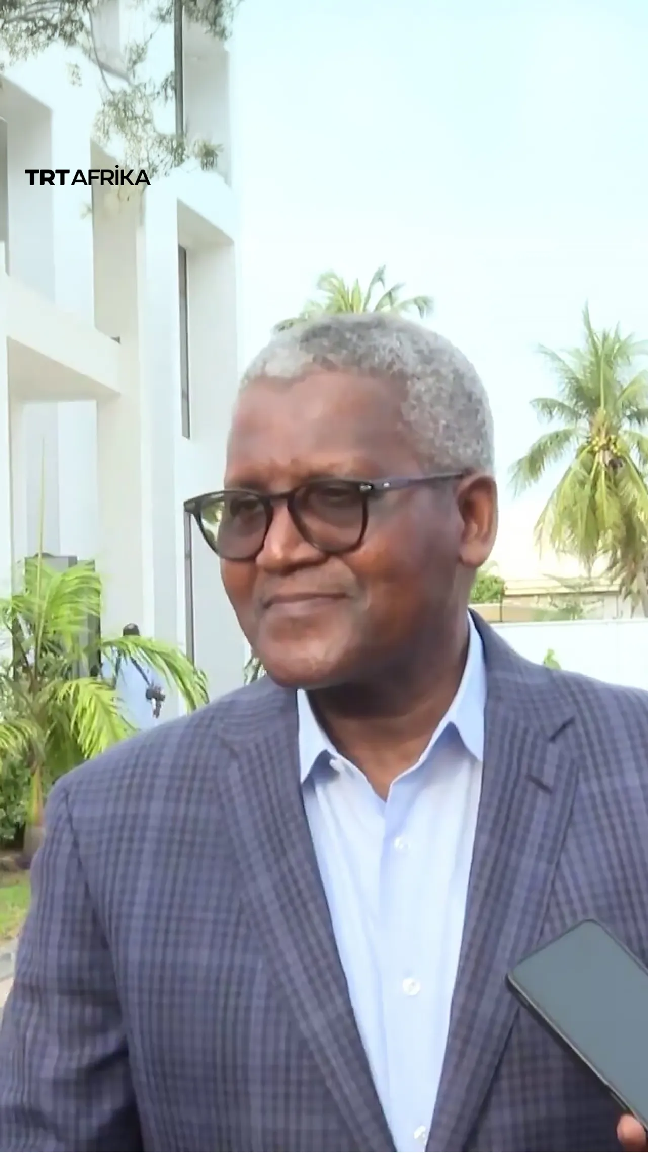 Yakin Iran zai iya tilasta wa mutane su rika aiki daga gida: Dangote