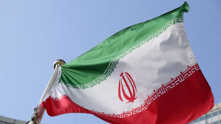 Irão pressiona por uma aliança militar regional excluindo os EUA e Israel