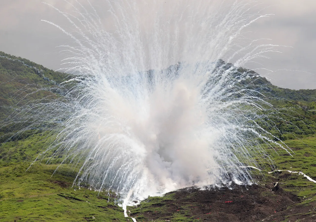 Десятки атак: Израиль бьет по Ливану белым фосфором, эскалация выходит на новый уровень