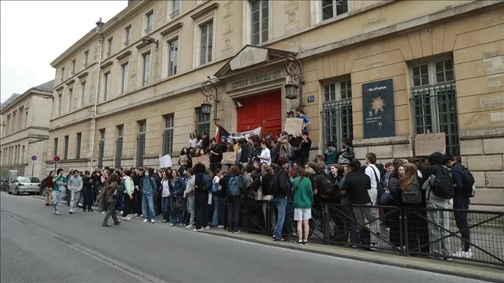 Studentët francezë paralajmërojnë veprime ligjore për lidhjet e universiteteve me Izraelin