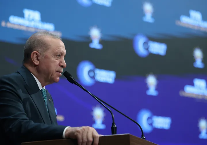 Erdoğan: "Rrjeti i gjenocidit i verbuar nga urrejtja" përdor fenë si mbulesë dhe thellon krizën