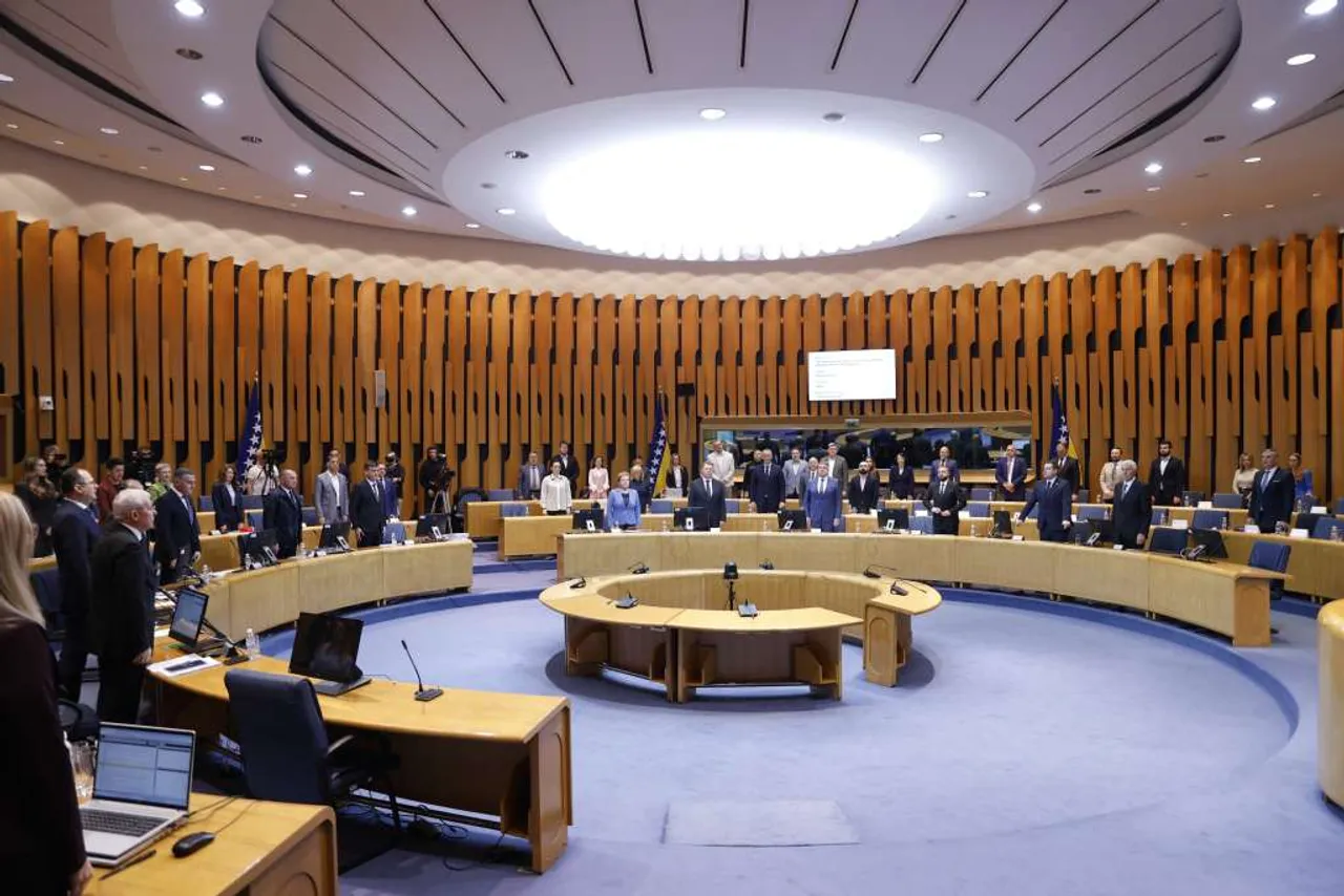 Dom naroda PSBiH sutra o zakonima o akcizama, VSTV-u, Sudu BiH, ograničavanju raspolaganja imovinom