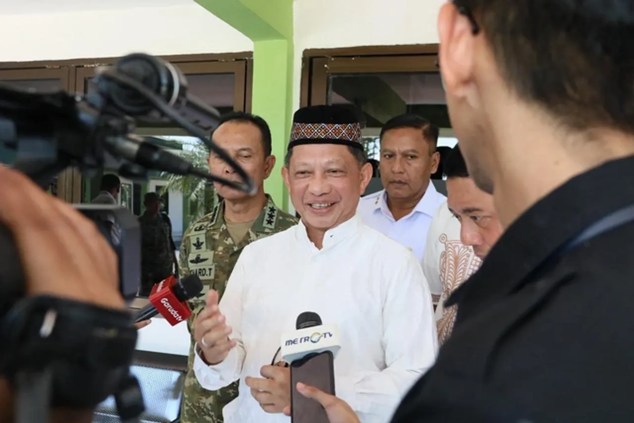 Pemerintah putuskan skema WFH 1 hari dalam sepekan, Mendagri: tinggal diumumkan