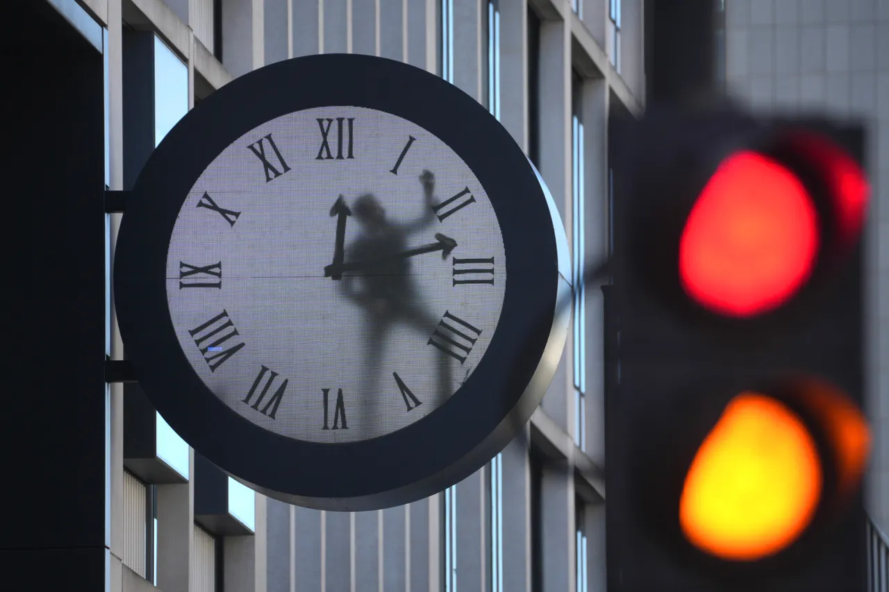 Утре почнува летното сметање на времето