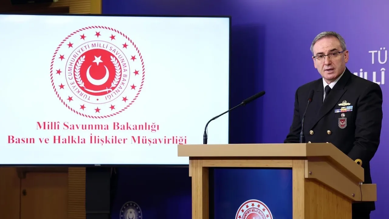 Änkara Rusiyä belän Ukraina suğışı Qara diñgezdä kiterep çığarğan yanawlarnı küzätep bara