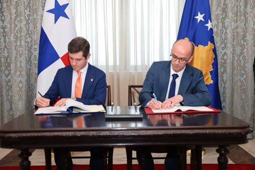 Kosova dhe Panamaja heqin vizat për pasaportat diplomatike dhe zyrtare