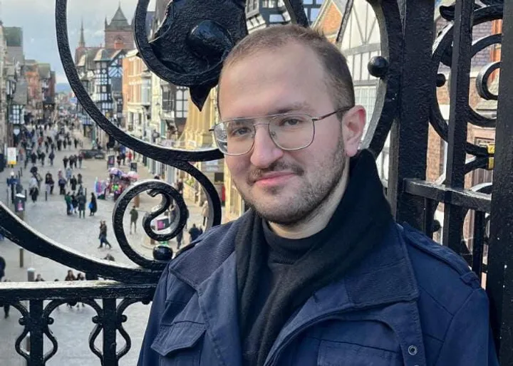 Историята на османски гроб в двора на църква в Манчестър се простира до Истанбул