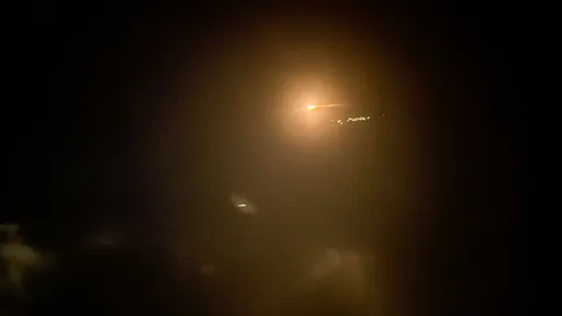 Iran fires fresh missiles across region as war drags on, Trump threatens key oil hub