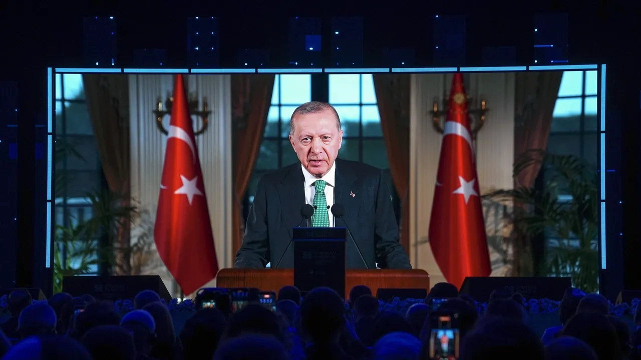 Вне кризисов: Турция переосмысляет глобальный нарратив