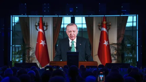 Вне кризисов: Турция переосмысляет глобальный нарратив