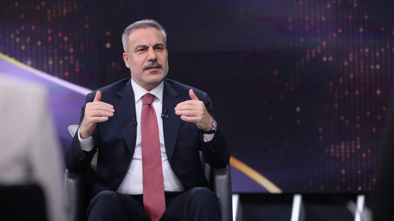 فيدان: حرب أمريكا وإسرائيل على إيران غير قانونية وتهدد بالانتشار إقليمياً