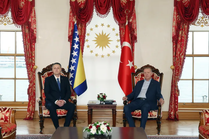 Turski predsjednik Erdogan razgovarao s članom Predsjedništva BiH Bećirovićem u Istanbulu