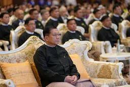 Min Aung Hlaing letak jawatan Ketua Tentera Myanmar