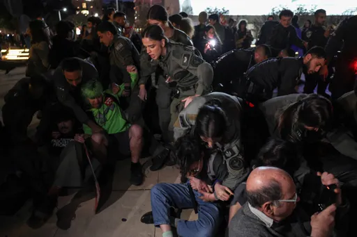 21 מפגינים נעצרו בישראל במחאות נגד המלחמה באיראן