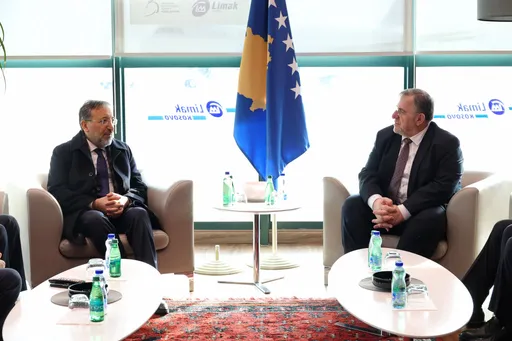 Kreu i Dijanetit, Safi Arpagus qëndron për vizitë në Kosovë