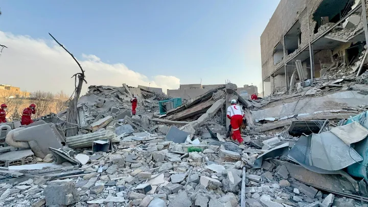 ارتفاع عدد قتلى الهجمات الأمريكية-الإسرائيلية في إيران إلى 787