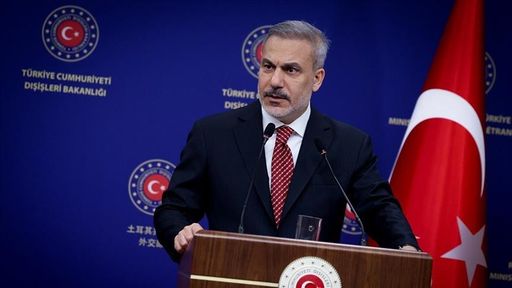 Ministri i Jashtëm turk diskuton mbi zhvillimet rajonale me homologë të tij