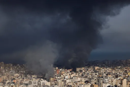 Izraeli nis sulme ajrore në shkallë të gjerë ndaj Teheranit dhe Bejrutit
