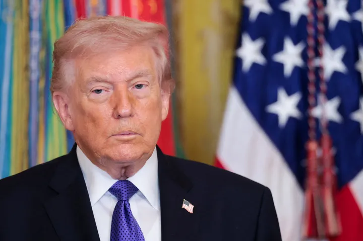 Frappes américaines en Iran: Trump sous le feu croisé des médias