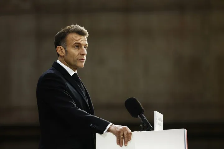 Macron: Sulmet e ShBA-së dhe Izraelit ndaj Iranit janë “jashtë kornizës së së drejtës ndërkombëtare”