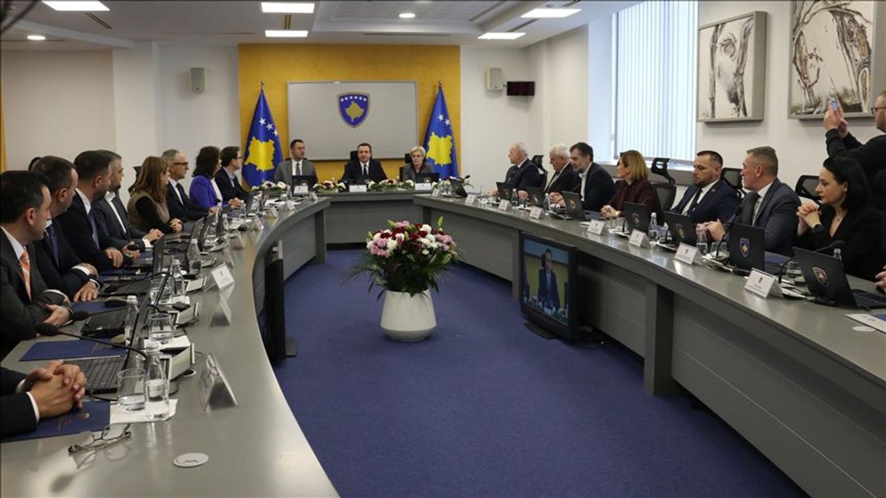 Qeveria e Kosovës ndan buxhet për projektin e rikonstruktimit të Xhamisë së Ibrit