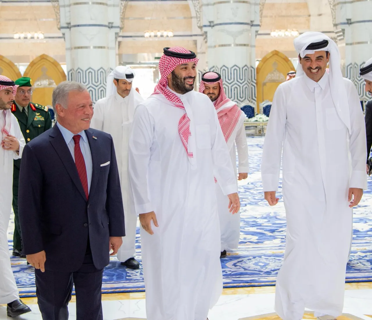 قادة السعودية وقطر والأردن يحذرون من مخاطر هجمات إيران على استقرار المنطقة